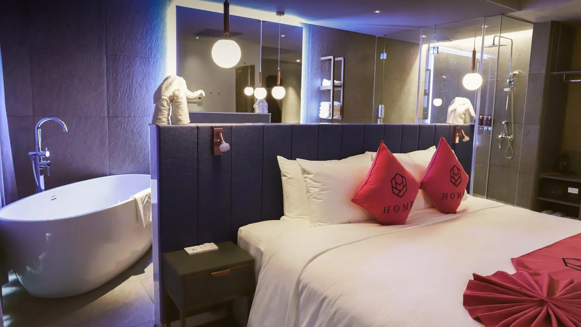 ***  Home Hotel Ho Chi Minh City Vietnam